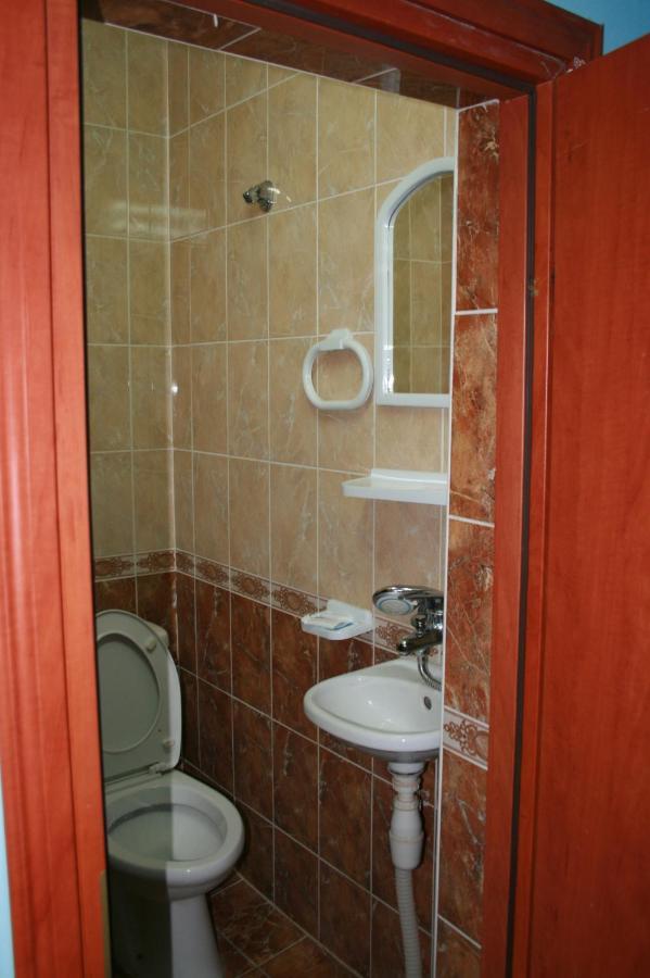 Galitsiya Hotel Lviv Quarto foto